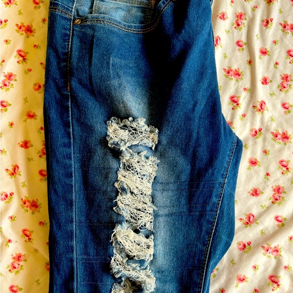 VIP Jeans - Picture 3 of 4